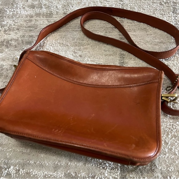 Vintage Coach Taylor Brown Crossbody Y2K Leather Zip Womens Purse - Picture 2 of 9